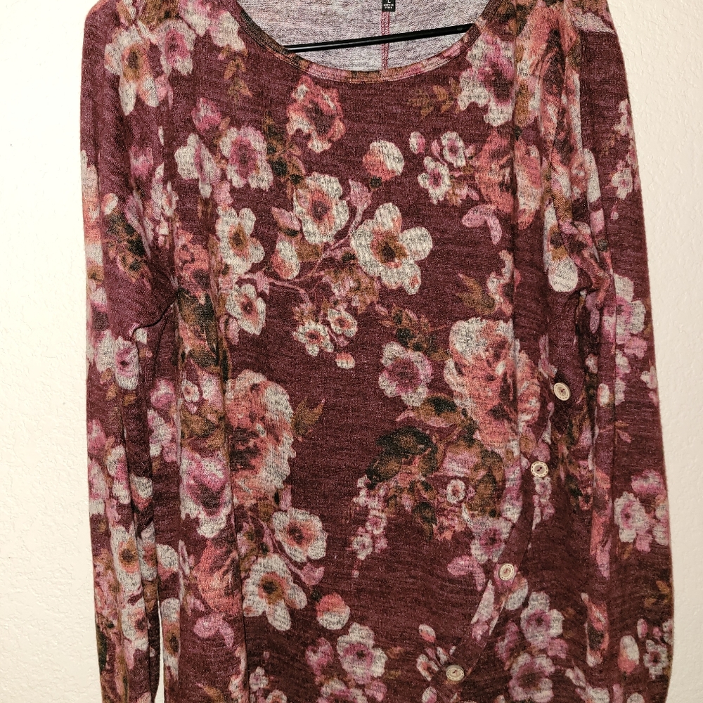 Staccato Maroon Sweater